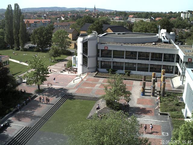 Foto der Webcam: Verwaltungsgeb&auml;ude, Innenhof mit Audimax, H&ouml;rsaal-Geb&auml;ude 1