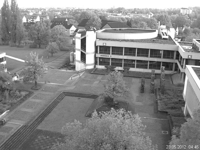 Foto der Webcam: Verwaltungsgeb&auml;ude, Innenhof mit Audimax, H&ouml;rsaal-Geb&auml;ude 1