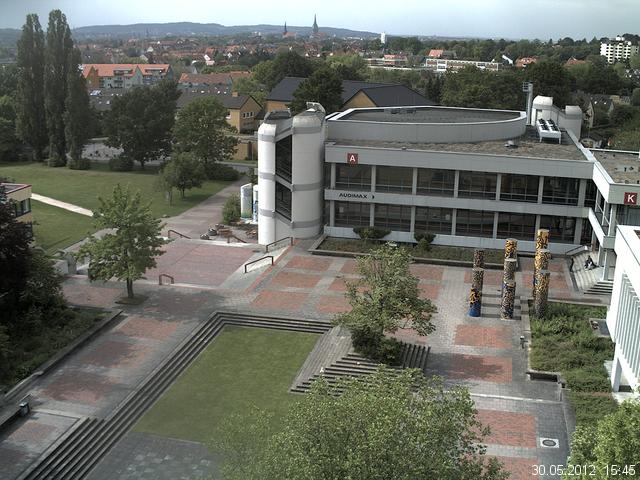 Foto der Webcam: Verwaltungsgeb&auml;ude, Innenhof mit Audimax, H&ouml;rsaal-Geb&auml;ude 1