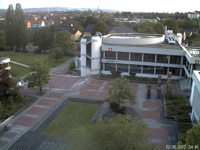 Foto der Webcam: Verwaltungsgeb&auml;ude, Innenhof mit Audimax, H&ouml;rsaal-Geb&auml;ude 1