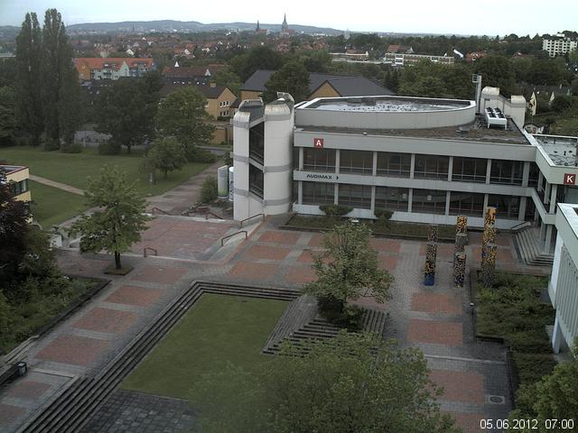 Foto der Webcam: Verwaltungsgeb&auml;ude, Innenhof mit Audimax, H&ouml;rsaal-Geb&auml;ude 1