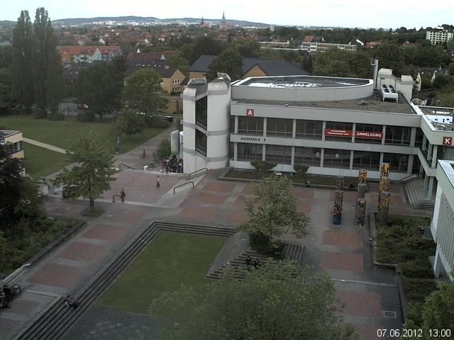 Foto der Webcam: Verwaltungsgeb&auml;ude, Innenhof mit Audimax, H&ouml;rsaal-Geb&auml;ude 1