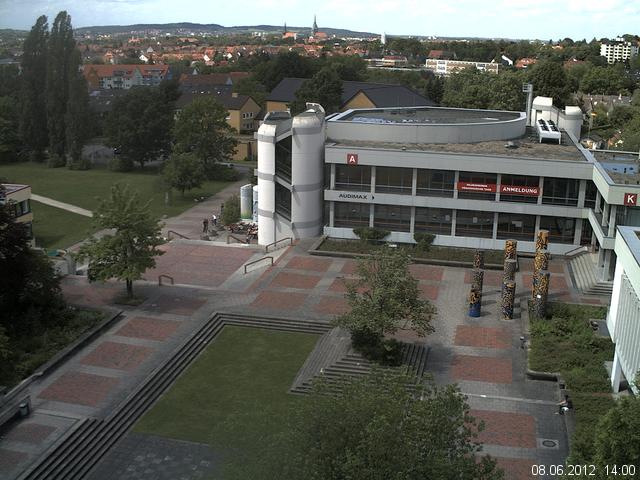Foto der Webcam: Verwaltungsgeb&auml;ude, Innenhof mit Audimax, H&ouml;rsaal-Geb&auml;ude 1