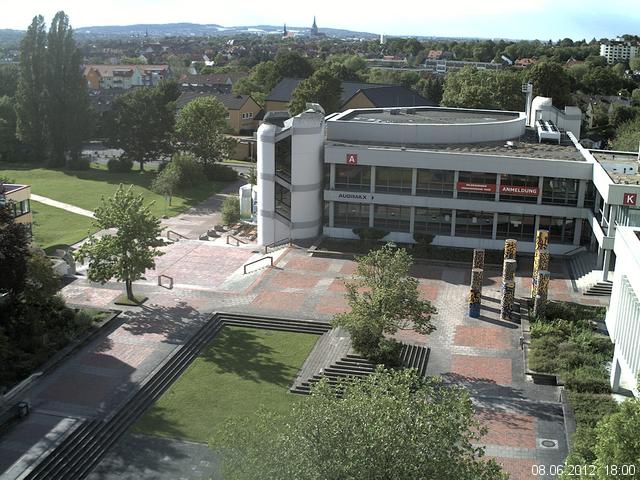 Foto der Webcam: Verwaltungsgeb&auml;ude, Innenhof mit Audimax, H&ouml;rsaal-Geb&auml;ude 1