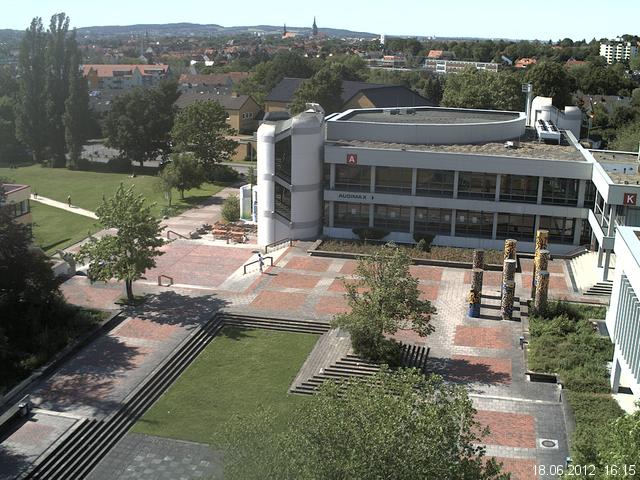 Foto der Webcam: Verwaltungsgeb&auml;ude, Innenhof mit Audimax, H&ouml;rsaal-Geb&auml;ude 1
