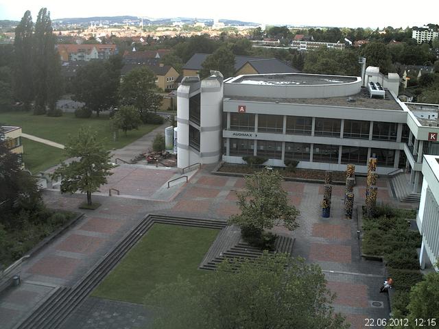 Foto der Webcam: Verwaltungsgeb&auml;ude, Innenhof mit Audimax, H&ouml;rsaal-Geb&auml;ude 1