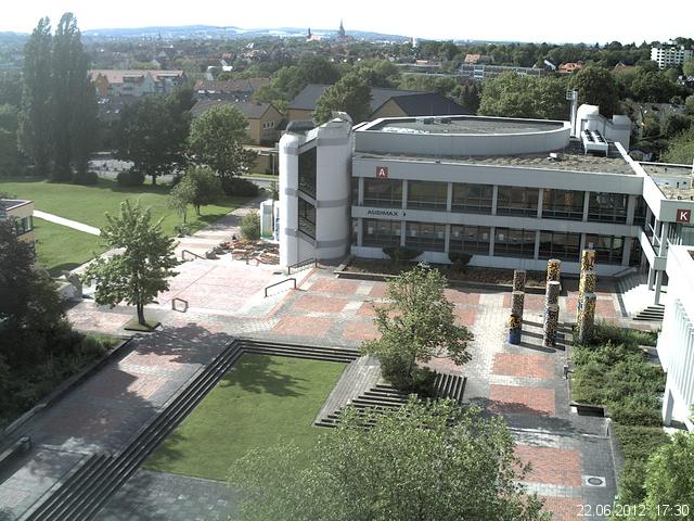 Foto der Webcam: Verwaltungsgeb&auml;ude, Innenhof mit Audimax, H&ouml;rsaal-Geb&auml;ude 1