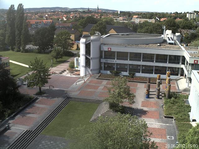 Foto der Webcam: Verwaltungsgeb&auml;ude, Innenhof mit Audimax, H&ouml;rsaal-Geb&auml;ude 1