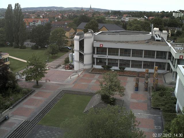 Foto der Webcam: Verwaltungsgeb&auml;ude, Innenhof mit Audimax, H&ouml;rsaal-Geb&auml;ude 1