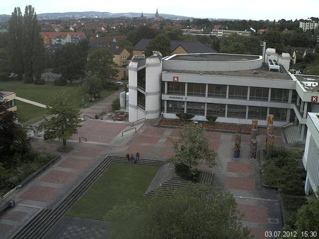 Foto der Webcam: Verwaltungsgeb&auml;ude, Innenhof mit Audimax, H&ouml;rsaal-Geb&auml;ude 1