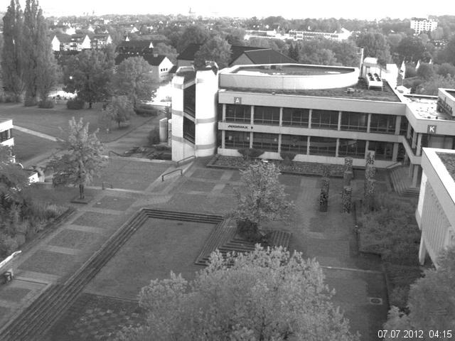 Foto der Webcam: Verwaltungsgeb&auml;ude, Innenhof mit Audimax, H&ouml;rsaal-Geb&auml;ude 1