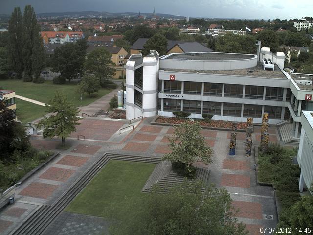 Foto der Webcam: Verwaltungsgeb&auml;ude, Innenhof mit Audimax, H&ouml;rsaal-Geb&auml;ude 1