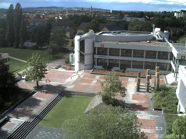 Foto der Webcam: Verwaltungsgeb&auml;ude, Innenhof mit Audimax, H&ouml;rsaal-Geb&auml;ude 1
