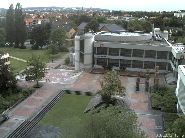 Foto der Webcam: Verwaltungsgeb&auml;ude, Innenhof mit Audimax, H&ouml;rsaal-Geb&auml;ude 1