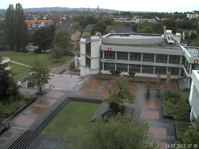 Foto der Webcam: Verwaltungsgeb&auml;ude, Innenhof mit Audimax, H&ouml;rsaal-Geb&auml;ude 1