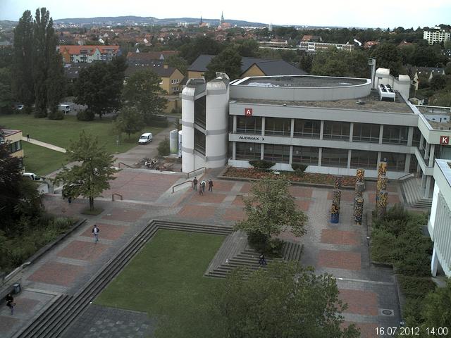 Foto der Webcam: Verwaltungsgeb&auml;ude, Innenhof mit Audimax, H&ouml;rsaal-Geb&auml;ude 1