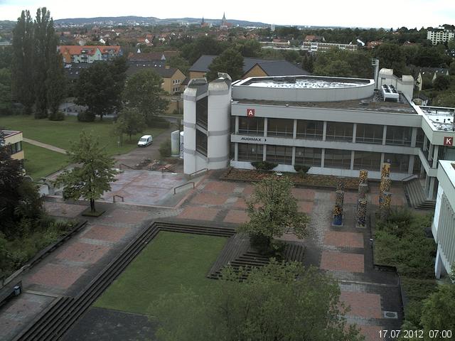 Foto der Webcam: Verwaltungsgeb&auml;ude, Innenhof mit Audimax, H&ouml;rsaal-Geb&auml;ude 1