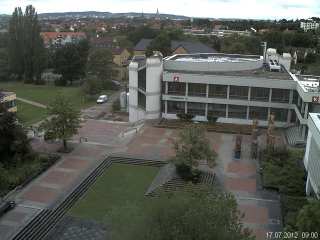Foto der Webcam: Verwaltungsgeb&auml;ude, Innenhof mit Audimax, H&ouml;rsaal-Geb&auml;ude 1