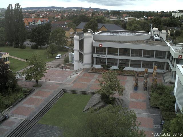 Foto der Webcam: Verwaltungsgeb&auml;ude, Innenhof mit Audimax, H&ouml;rsaal-Geb&auml;ude 1