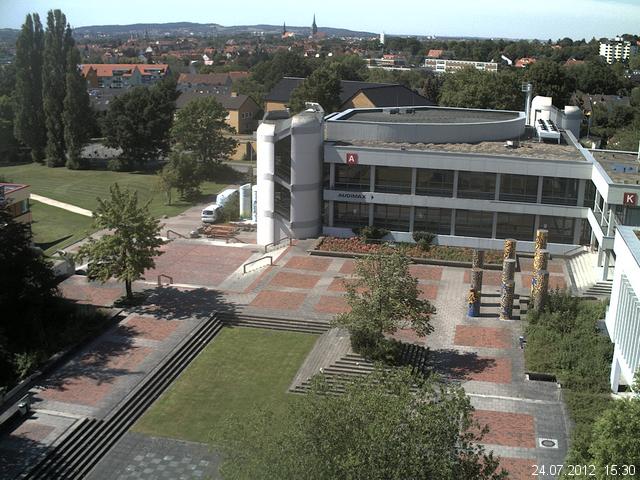 Foto der Webcam: Verwaltungsgeb&auml;ude, Innenhof mit Audimax, H&ouml;rsaal-Geb&auml;ude 1