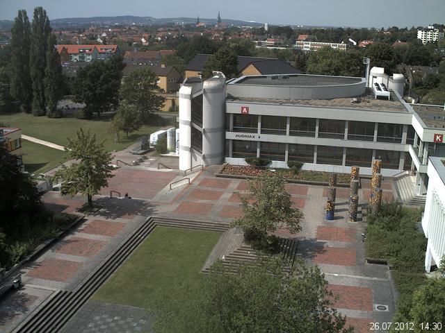 Foto der Webcam: Verwaltungsgeb&auml;ude, Innenhof mit Audimax, H&ouml;rsaal-Geb&auml;ude 1