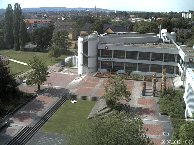 Foto der Webcam: Verwaltungsgeb&auml;ude, Innenhof mit Audimax, H&ouml;rsaal-Geb&auml;ude 1