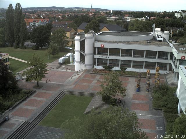 Foto der Webcam: Verwaltungsgeb&auml;ude, Innenhof mit Audimax, H&ouml;rsaal-Geb&auml;ude 1