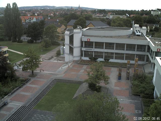 Foto der Webcam: Verwaltungsgeb&auml;ude, Innenhof mit Audimax, H&ouml;rsaal-Geb&auml;ude 1