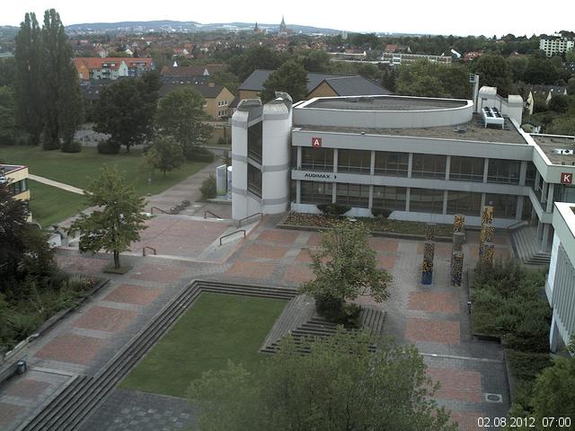 Foto der Webcam: Verwaltungsgeb&auml;ude, Innenhof mit Audimax, H&ouml;rsaal-Geb&auml;ude 1