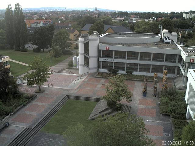 Foto der Webcam: Verwaltungsgeb&auml;ude, Innenhof mit Audimax, H&ouml;rsaal-Geb&auml;ude 1