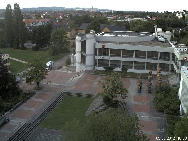 Foto der Webcam: Verwaltungsgeb&auml;ude, Innenhof mit Audimax, H&ouml;rsaal-Geb&auml;ude 1