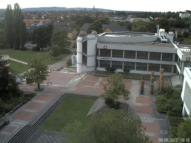 Foto der Webcam: Verwaltungsgeb&auml;ude, Innenhof mit Audimax, H&ouml;rsaal-Geb&auml;ude 1