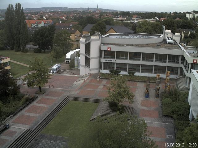 Foto der Webcam: Verwaltungsgeb&auml;ude, Innenhof mit Audimax, H&ouml;rsaal-Geb&auml;ude 1