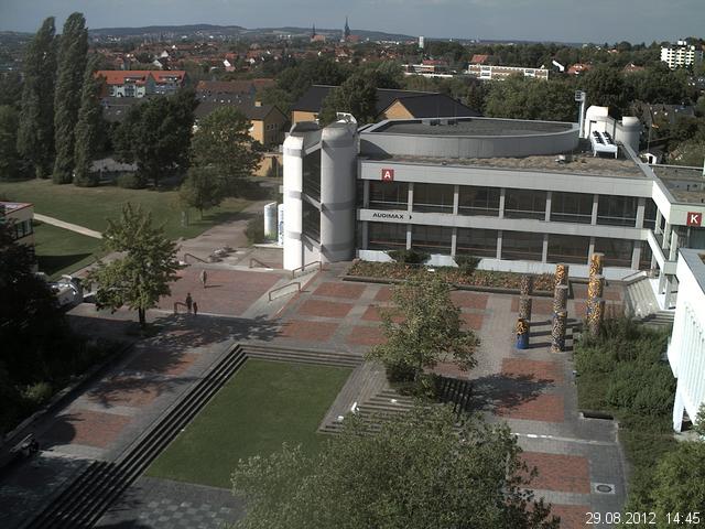 Foto der Webcam: Verwaltungsgeb&auml;ude, Innenhof mit Audimax, H&ouml;rsaal-Geb&auml;ude 1