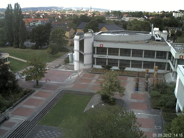 Foto der Webcam: Verwaltungsgeb&auml;ude, Innenhof mit Audimax, H&ouml;rsaal-Geb&auml;ude 1