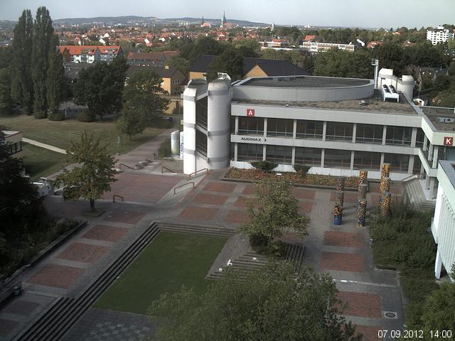 Foto der Webcam: Verwaltungsgeb&auml;ude, Innenhof mit Audimax, H&ouml;rsaal-Geb&auml;ude 1
