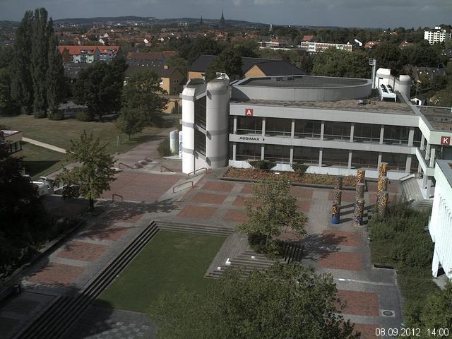 Foto der Webcam: Verwaltungsgeb&auml;ude, Innenhof mit Audimax, H&ouml;rsaal-Geb&auml;ude 1