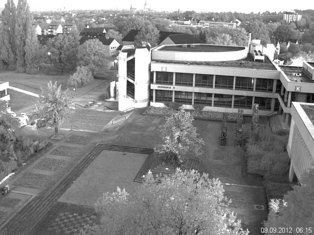 Foto der Webcam: Verwaltungsgeb&auml;ude, Innenhof mit Audimax, H&ouml;rsaal-Geb&auml;ude 1