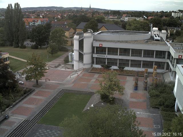 Foto der Webcam: Verwaltungsgeb&auml;ude, Innenhof mit Audimax, H&ouml;rsaal-Geb&auml;ude 1