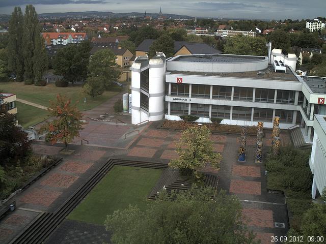 Foto der Webcam: Verwaltungsgeb&auml;ude, Innenhof mit Audimax, H&ouml;rsaal-Geb&auml;ude 1