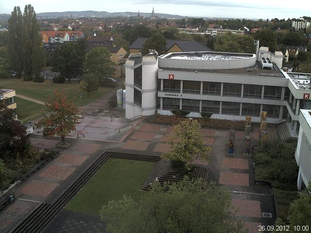 Foto der Webcam: Verwaltungsgeb&auml;ude, Innenhof mit Audimax, H&ouml;rsaal-Geb&auml;ude 1