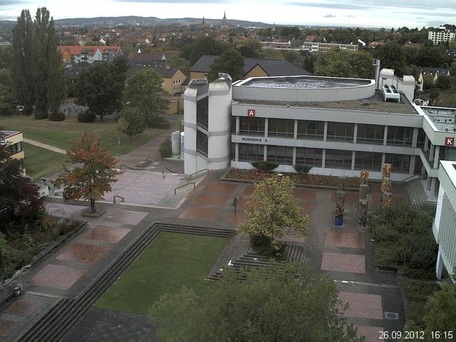 Foto der Webcam: Verwaltungsgeb&auml;ude, Innenhof mit Audimax, H&ouml;rsaal-Geb&auml;ude 1