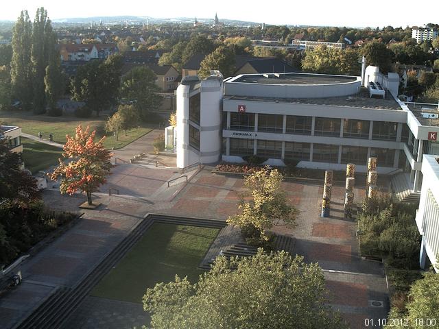 Foto der Webcam: Verwaltungsgeb&auml;ude, Innenhof mit Audimax, H&ouml;rsaal-Geb&auml;ude 1