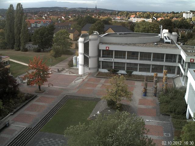 Foto der Webcam: Verwaltungsgeb&auml;ude, Innenhof mit Audimax, H&ouml;rsaal-Geb&auml;ude 1