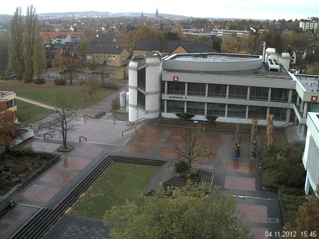 Foto der Webcam: Verwaltungsgeb&auml;ude, Innenhof mit Audimax, H&ouml;rsaal-Geb&auml;ude 1