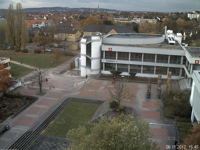 Foto der Webcam: Verwaltungsgeb&auml;ude, Innenhof mit Audimax, H&ouml;rsaal-Geb&auml;ude 1