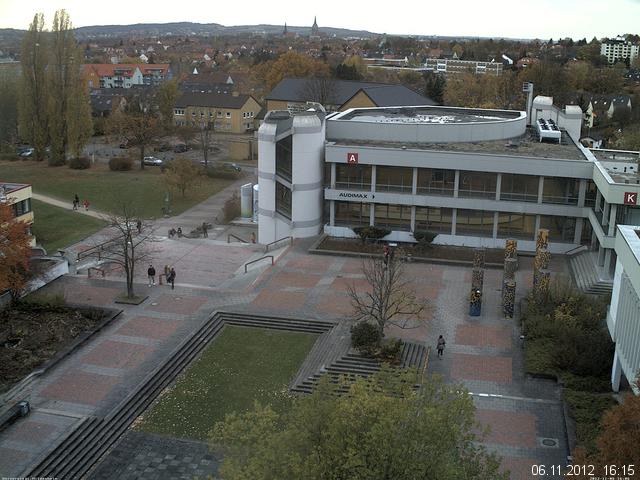 Foto der Webcam: Verwaltungsgeb&auml;ude, Innenhof mit Audimax, H&ouml;rsaal-Geb&auml;ude 1