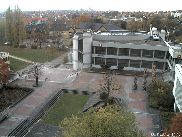 Foto der Webcam: Verwaltungsgeb&auml;ude, Innenhof mit Audimax, H&ouml;rsaal-Geb&auml;ude 1