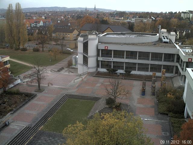 Foto der Webcam: Verwaltungsgeb&auml;ude, Innenhof mit Audimax, H&ouml;rsaal-Geb&auml;ude 1