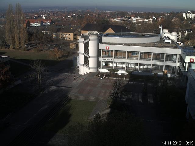 Foto der Webcam: Verwaltungsgeb&auml;ude, Innenhof mit Audimax, H&ouml;rsaal-Geb&auml;ude 1